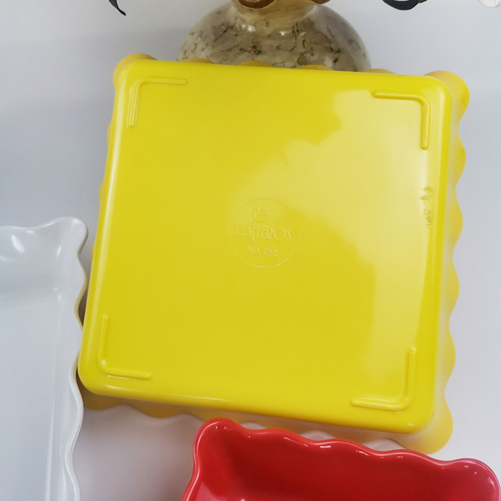 Insalatiera di frutta ondulata quadrata da cucina dal design unico