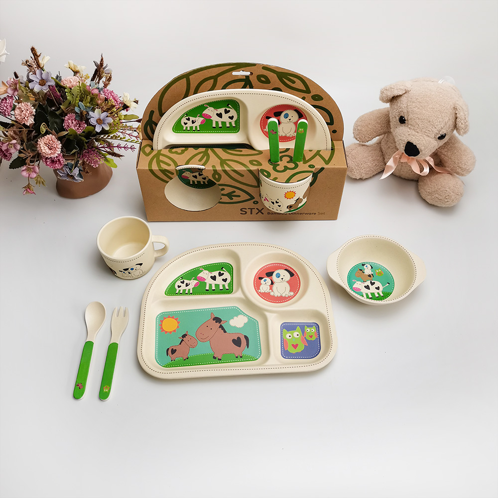 Cartoon Animals 4 Lattice Stoviglie da cucina in melamina Stoviglie per bambini Set regalo